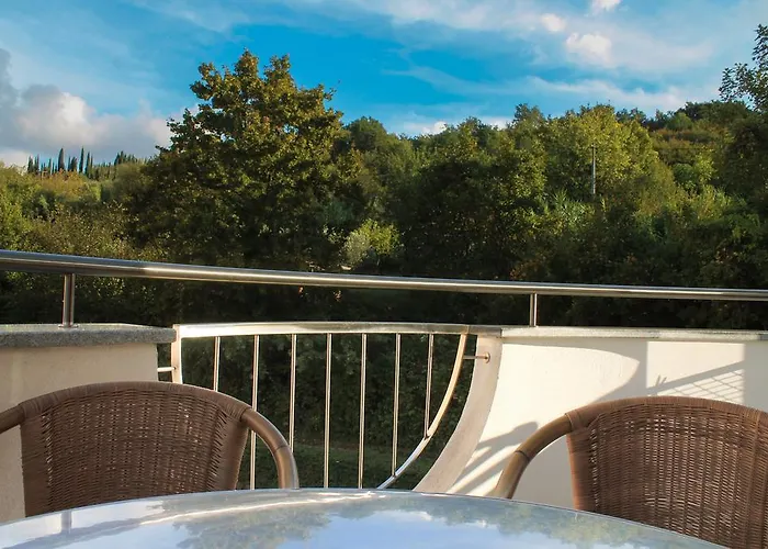 Διαμέρισμα Felicia *